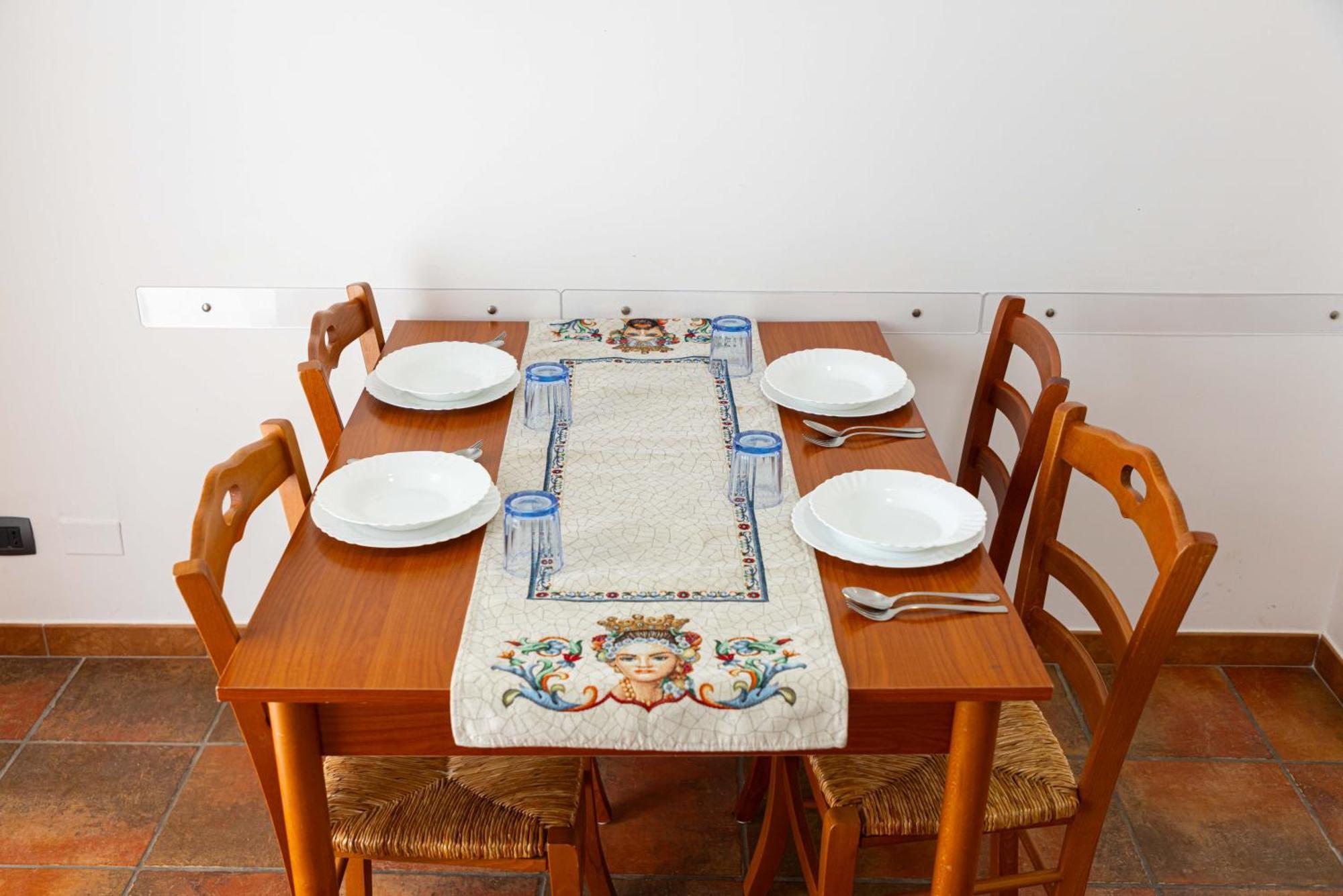 Holidaysicily ألكامو مارينا الغرفة الصورة